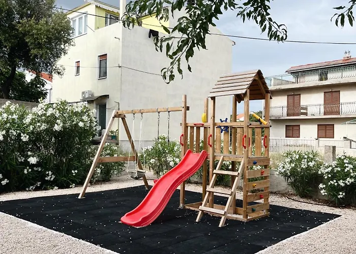 Frana * Brodarica (Sibenik-Knin)